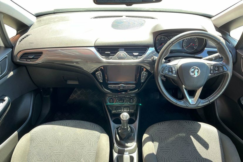 Vauxhall Corsa 1.4I Ecotec Energy Hatchback A YY18ATU White #6