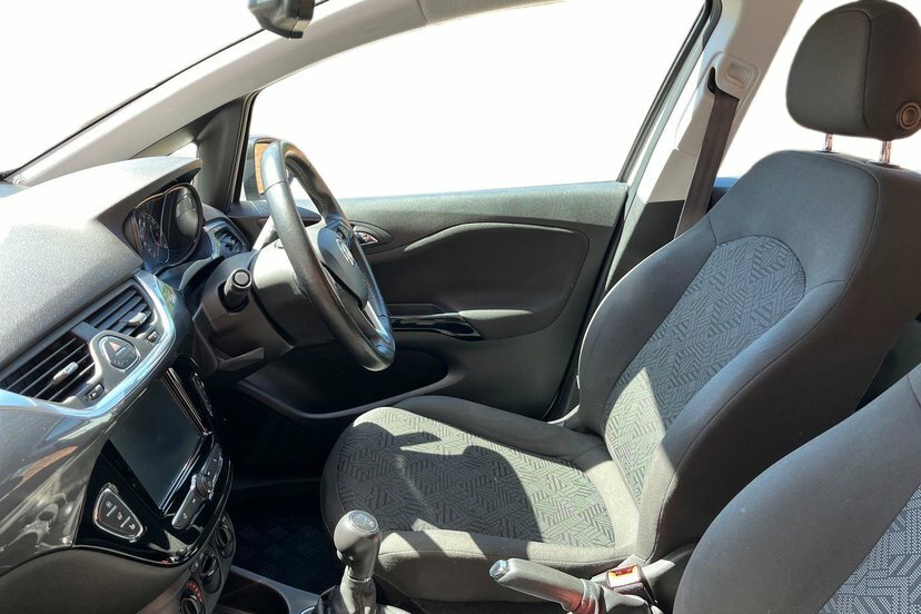 Vauxhall Corsa 1.4I Ecotec Energy Hatchback A YY18ATU White #2
