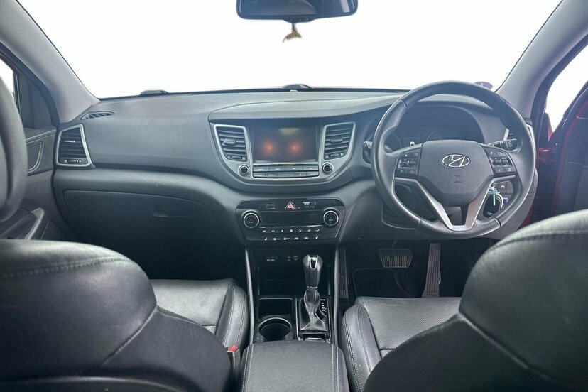 Hyundai Tucson 1.6 T-gdi Sport Edition Suv Dct 177 Ps SV18AMJ Red #6