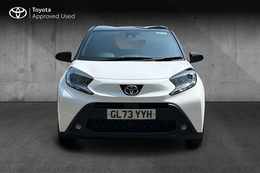 Toyota Aygo X 1.0 Vvt-i Edge Hatchback X-shift 72 Ps GL73YYH Black #6