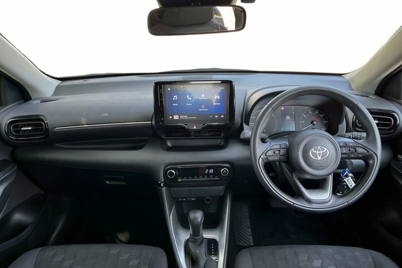 Toyota Yaris 1.5 Vvt-h Icon Hatchback Hybrid E-cvt GY25XBS #6