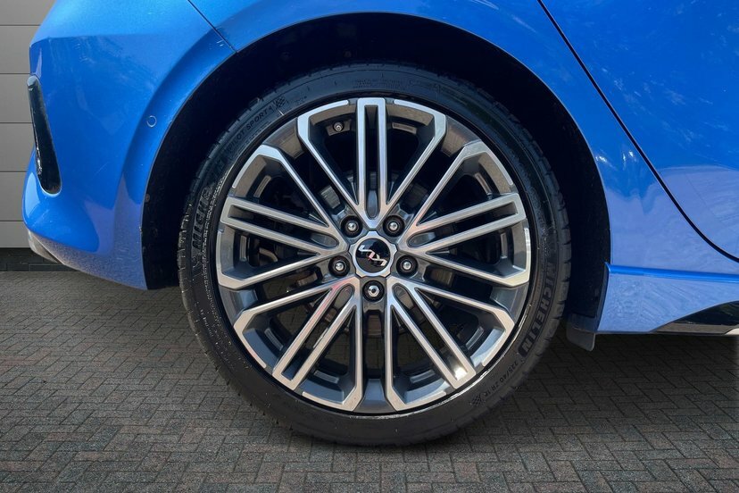 Kia Ceed 1.5 T-gdi Gt-line S Hatchback Dct 158 FL23OBT Blue #5