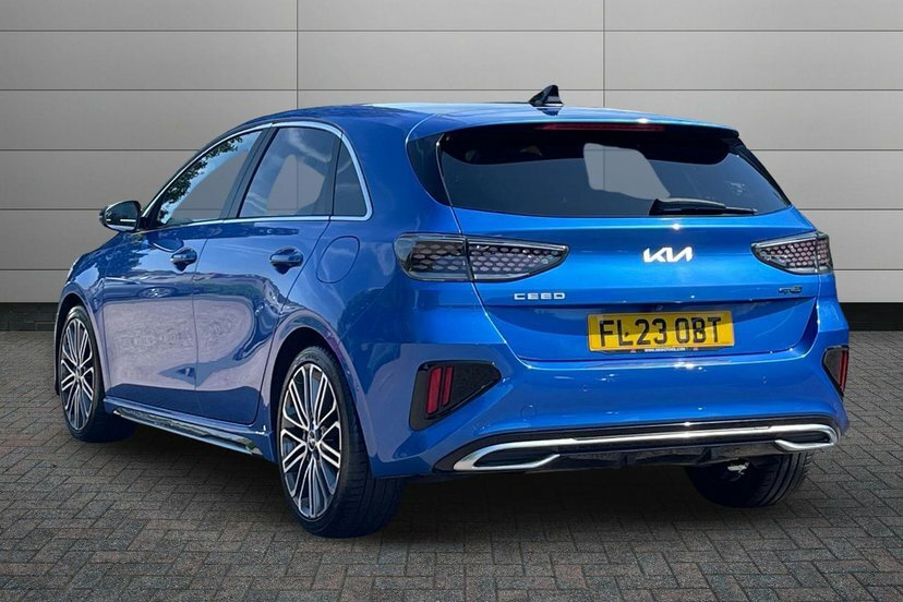 Kia Ceed 1.5 T-gdi Gt-line S Hatchback Dct 158 FL23OBT Blue #3