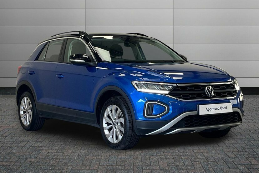 Volkswagen T-Roc 1.5 Tsi Life Suv Dsg 150 Ps AO72HZU Blue