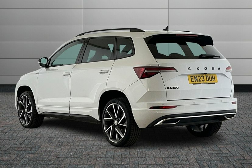 Skoda Karoq Karoq Sportline 1.5 Tsi 150 Ps Dsg EN23DUH White #3