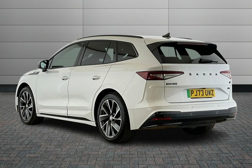 Skoda ENYAQ Enyaq Iv 80X Sportline 82 Kwh 265 Ps Single Speed PJ73UWZ White #3