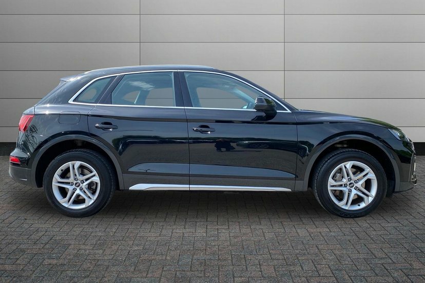 Audi Q5 2.0 Tdi 40 Sport Suv S Tronic Quattro Black #3