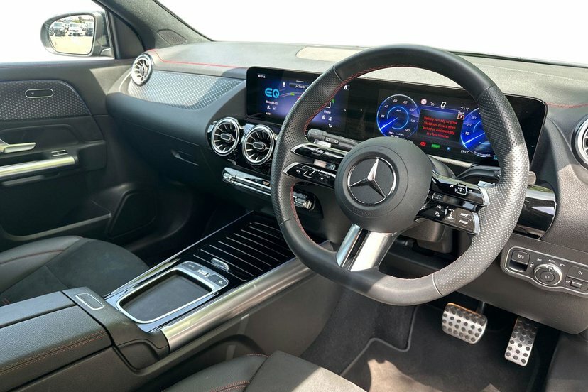 Mercedes-Benz EQA Eqa 250 70.5Kwh Amg Line Executive Suv Elec KX25YBC Black #5