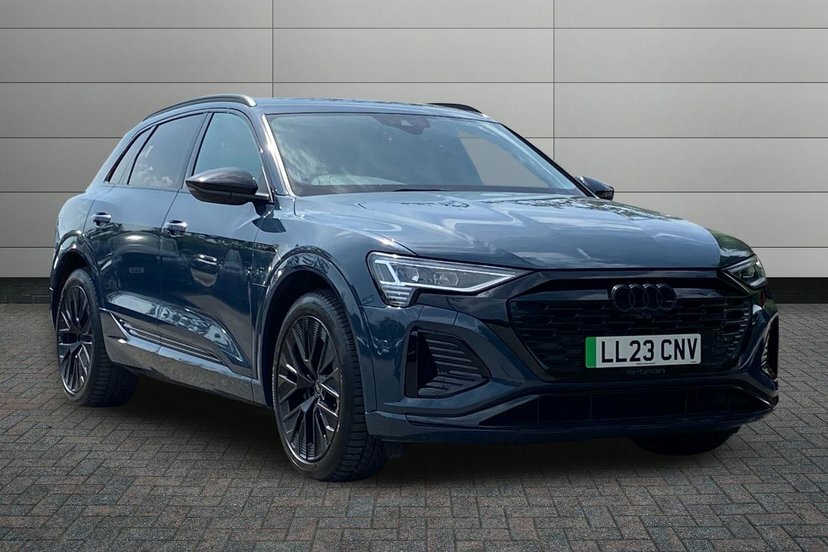 Audi Q8 e tron 50 Black Edition Suv Quattro 95K Blue