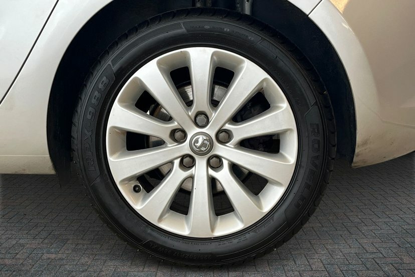 Vauxhall Astra 1.7 Cdti Ecoflex Se Euro 5 Silver #5