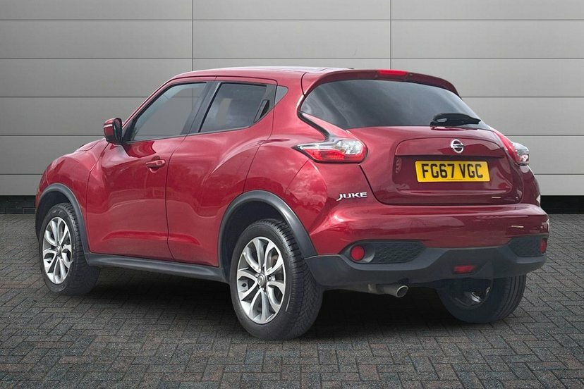 Nissan Juke 1.5 Dci Tekna Suv 110 Ps FG67VGC Red #3