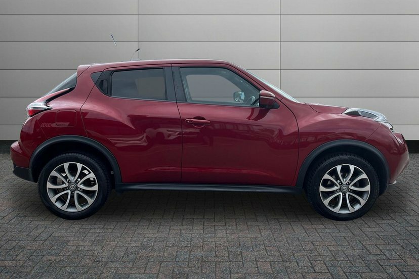 Nissan Juke 1.5 Dci Tekna Suv 110 Ps FG67VGC Red #4