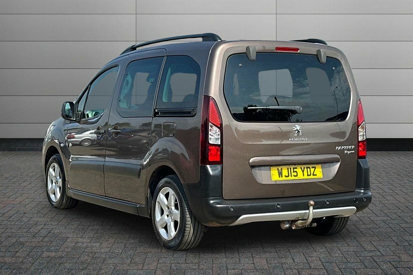 Peugeot Partner Tepee 1.6 Hdi Tepee Outdoor Mpv 139 G Brown #3