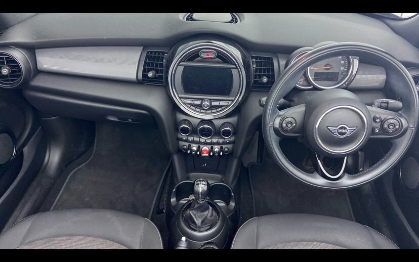 Mini Convertible Cooper Convertible AV18OTU Orange #4