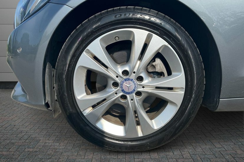 Mercedes-Benz C Class 2.1 C220d Se Executive Edition Saloon G KR17ZVF Grey #5