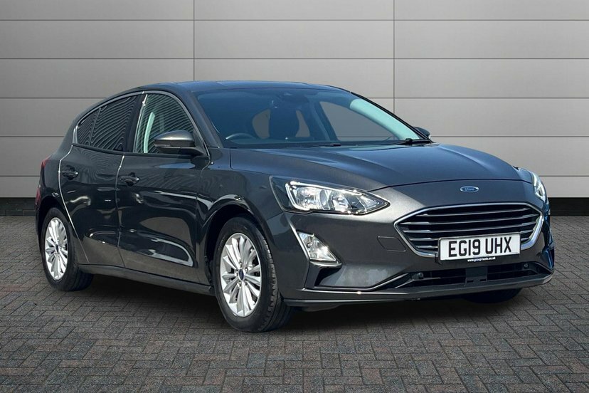Ford Focus 1.0T Ecoboost Titanium Hatchback Grey