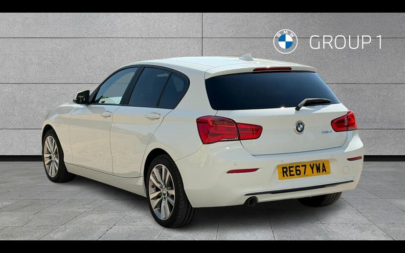 BMW 1 Series 118D Sport 5-Door White #2