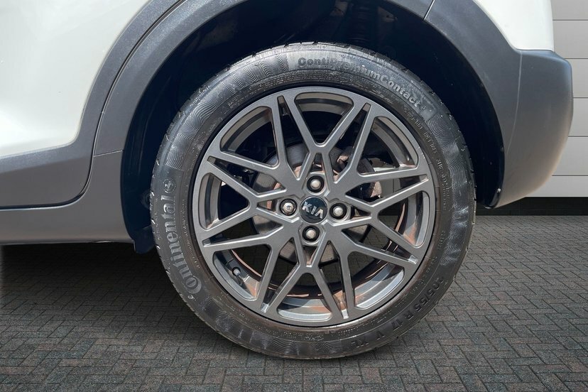 Kia Stonic 1.0 T-gdi Maxx Suv 118 Bhp LG20TZV White #5