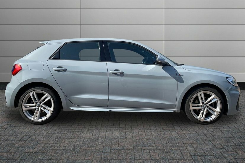 Audi A1 1.0 Tfsi 30 S Line Sportback 11 EK20WSV Grey #4