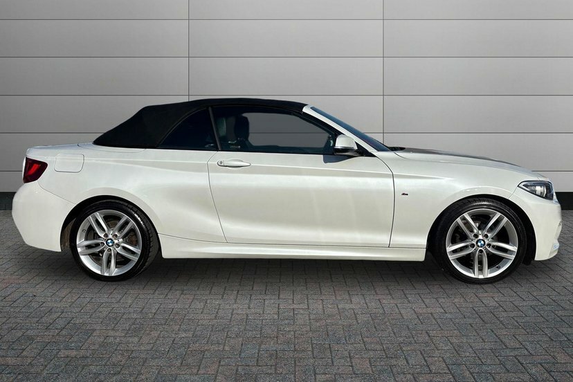 BMW 2 Series 2.0 218D M Sport Convertible 150 White #4