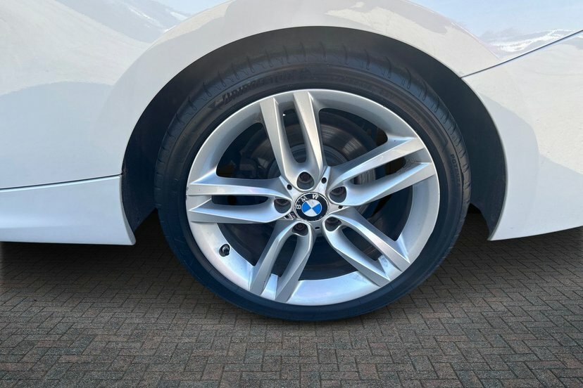 BMW 2 Series 2.0 218D M Sport Convertible 150 White #5