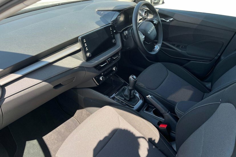 Skoda Fabia 1.0 Tsi Se Edition Hatchback 11 MH75GHU White #2