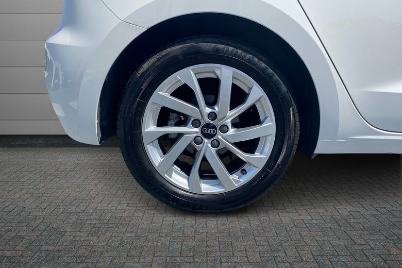 Audi A1 1.0 Tfsi 30 Sport Sportback 110 EX23CUA White #5
