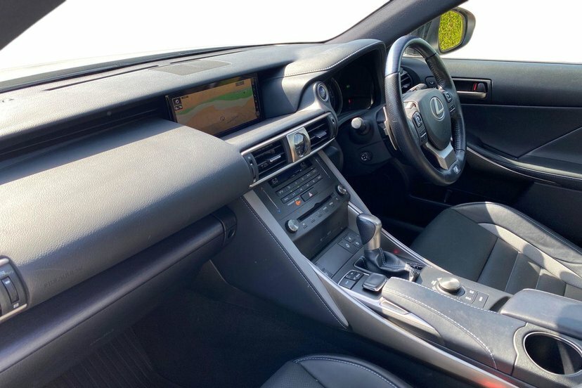 Lexus IS Is 300H F Sport Cvt Black #2