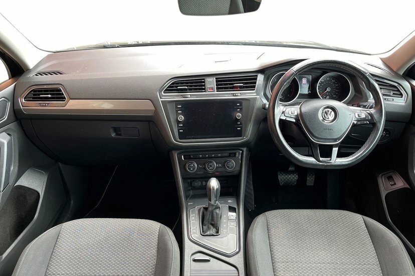 Volkswagen Tiguan Allspace Se Nav White #6