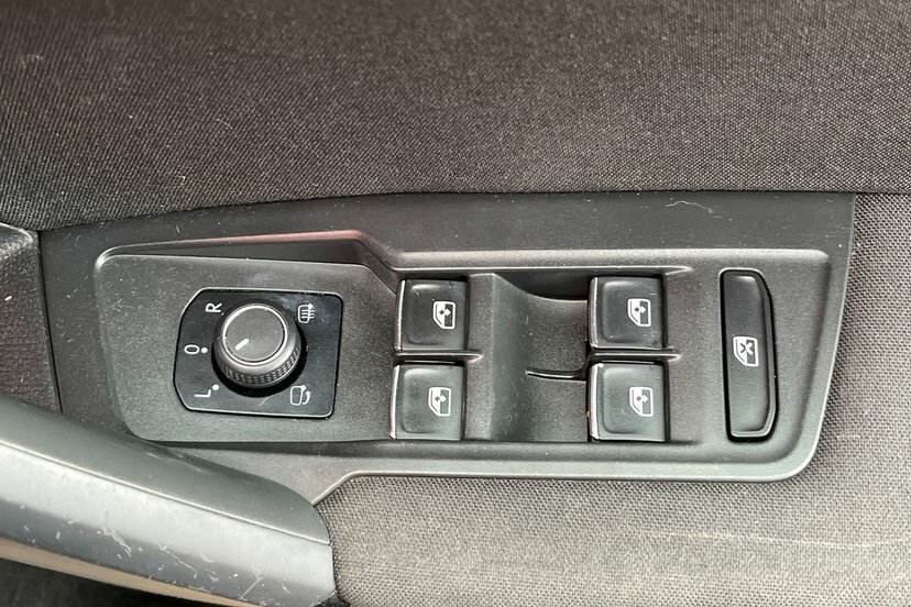 Volkswagen Tiguan Allspace Se Nav White #15