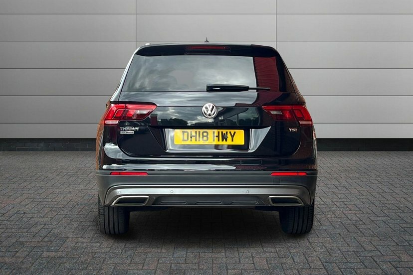 Volkswagen Tiguan Allspace Se Nav White #12