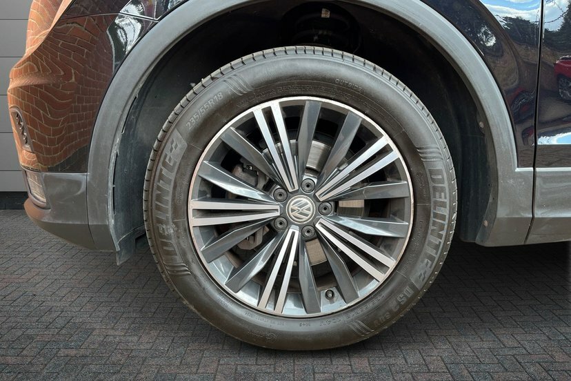 Volkswagen Tiguan Allspace Se Nav White #5