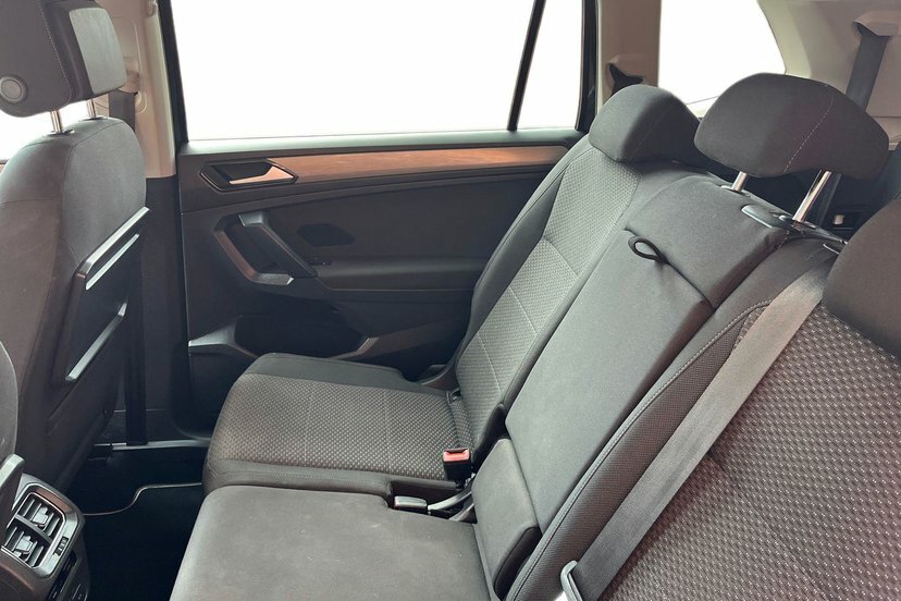 Volkswagen Tiguan Allspace Se Nav White #10