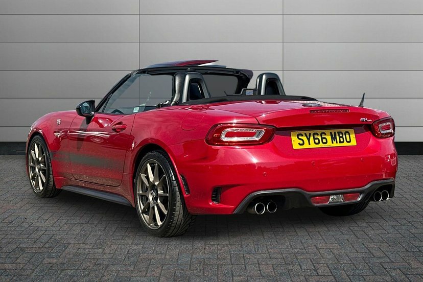 Abarth 124 Spider 1.4 Multiair Convertible 170 Ps Red #3