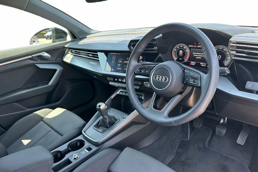 Audi A3 1.5 Tfsi 30 Sport Sportback 116 MC24OWP Black #6