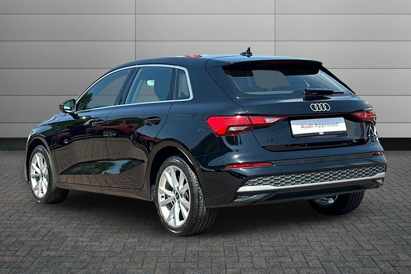 Audi A3 1.5 Tfsi 30 Sport Sportback 116 MC24OWP Black #3