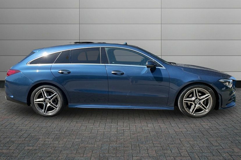 Mercedes-Benz CLA Class Cla180 Amg Line Premium Plus 2 Shooting Brake WA22SYJ Blue #3