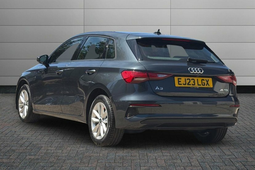 Audi A3 2.0 Tdi 35 Technik Sportback S Tronic EJ23LGX Grey #3