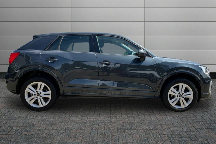 Audi Q2 1.5 Tfsi Cod 35 Sport Suv S Tronic 150 EF73VZU Grey #4