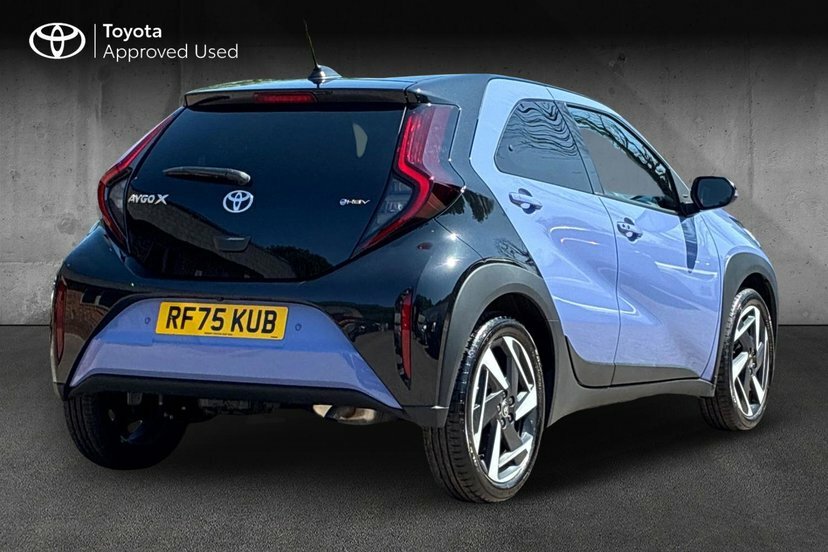 Toyota Aygo X 1.5H 49Kwh Design Hatchback Hybrid Cvt RF75KUB Blue #2