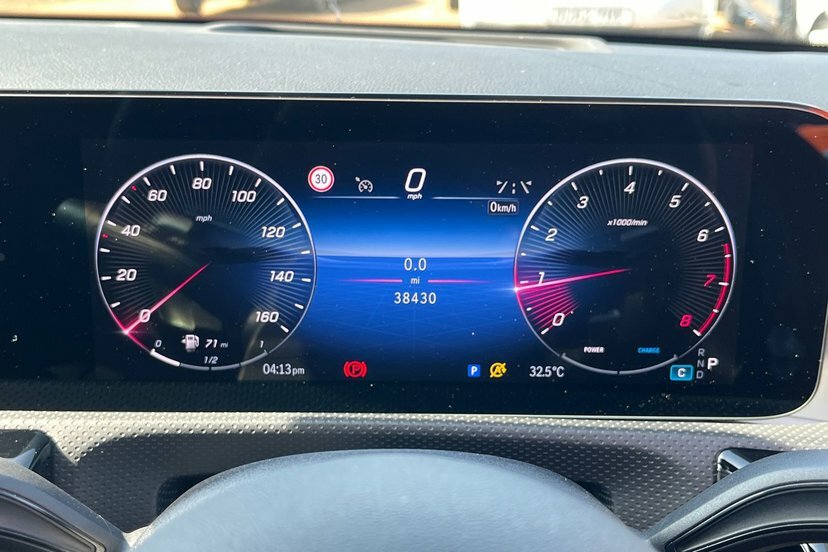 Mercedes-Benz A Class A200h Mhev Amg Line Premium Plus CV23LNK Red #6