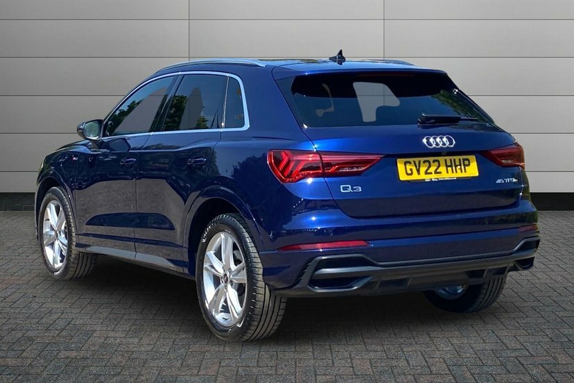 Audi Q3 1.4 Tfsie 45 S Line Suv Plug-in Hybrid GV22HHP Blue #3