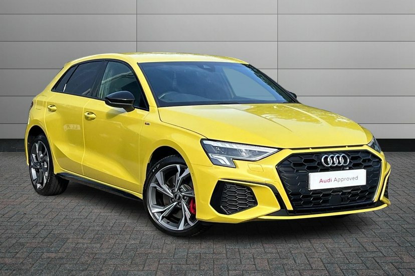 Audi A3 1.4 Tfsie 45 S Line Competition Sportback Petr Yellow