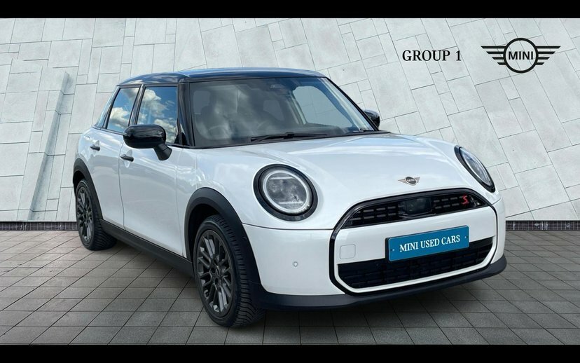 Mini Hatch Cooper S White