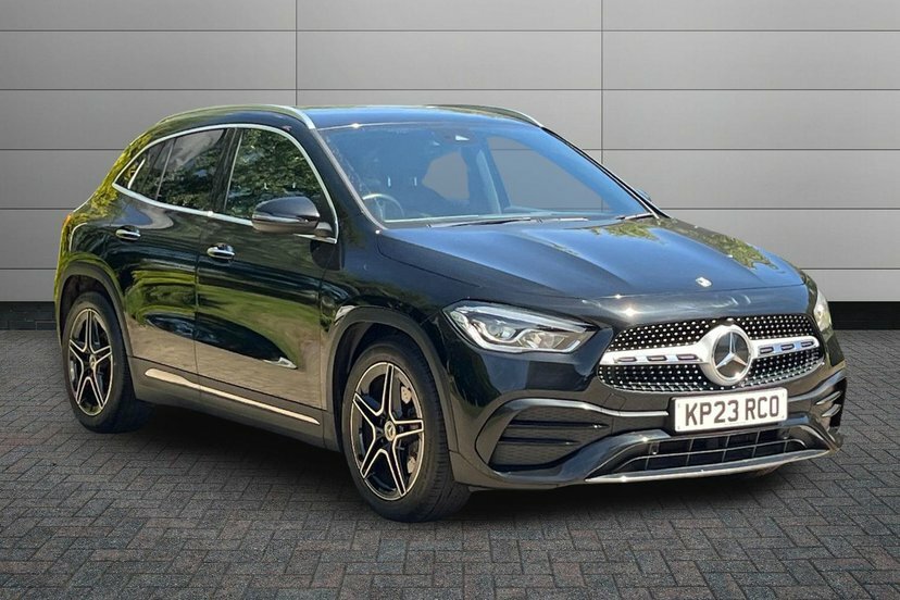 Mercedes-Benz GLA Class Gla200 Amg Line Premium Black