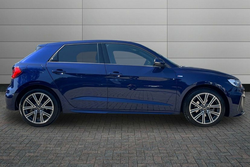 Audi A1 1.0 Tfsi 30 S Line Sportback S Tronic VX26UNY Blue #4