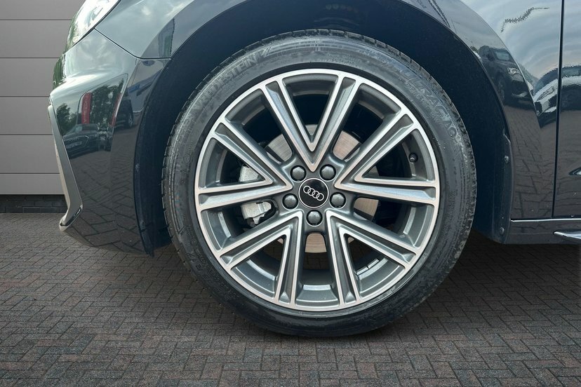 Audi A1 1.0 Tfsi 30 S Line Sportback S Tronic MV26JVX Black #5