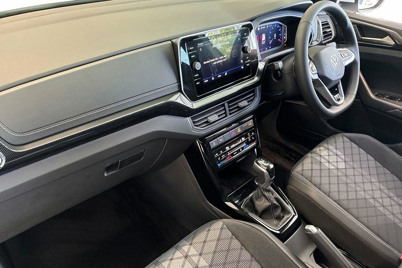 Volkswagen T-Cross 1.0 Tsi R-line Suv Dsg 115 Ps KR26EGC White #2