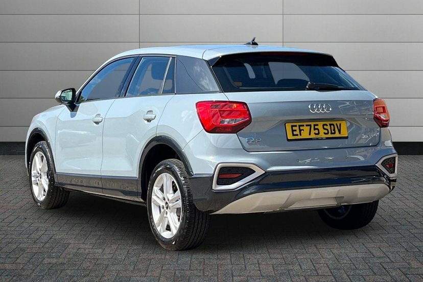 Audi Q2 1.5 Tfsi Cod 35 Sport Suv S Tronic 150 EF75SDV Grey #3