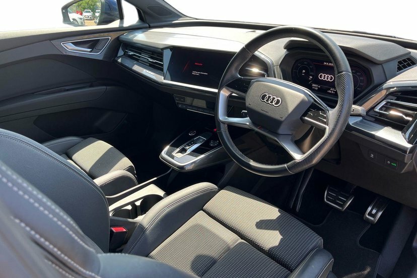 Audi Q4 E Tron 40 S Line Sportback 82Kwh 204 P ND23FVW Blue #6